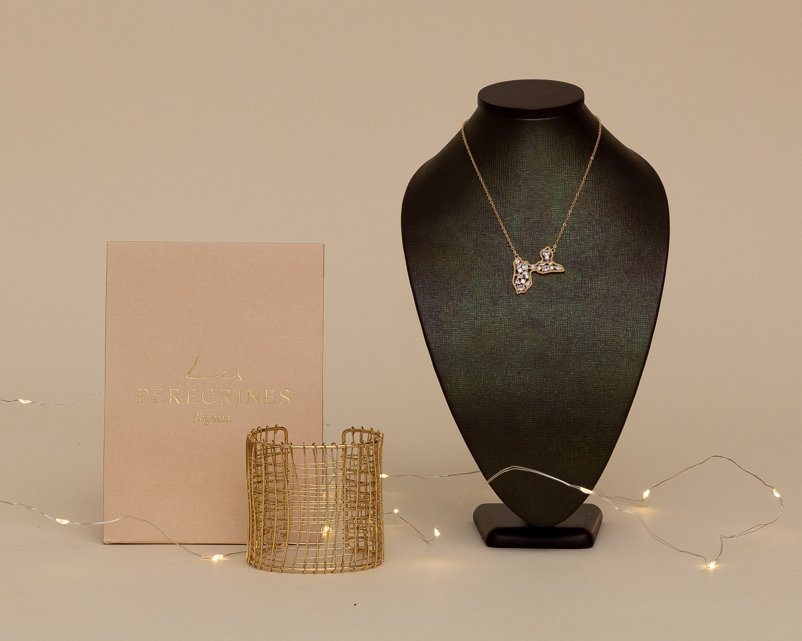 coffret-guadeloupe-bracelet-blanc-01